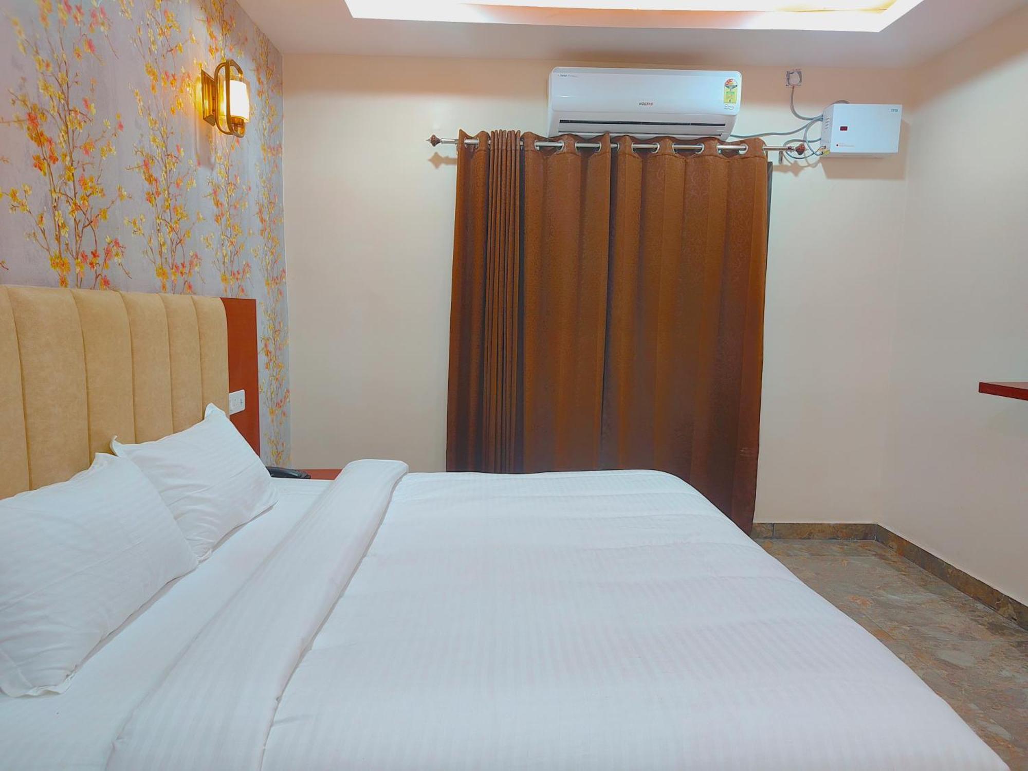 Awadh Samrat Resort Ayodhya Exteriér fotografie