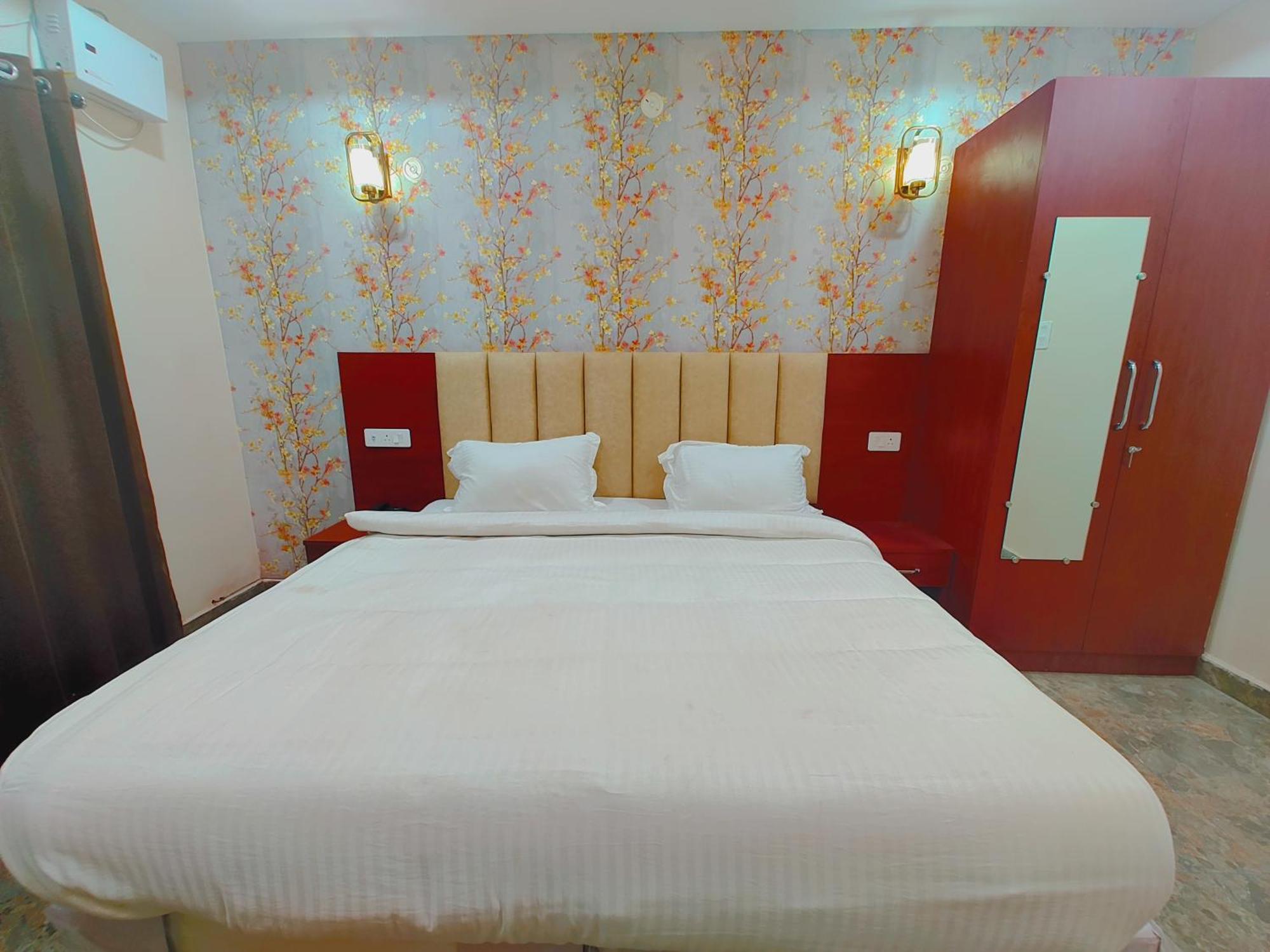 Awadh Samrat Resort Ayodhya Exteriér fotografie